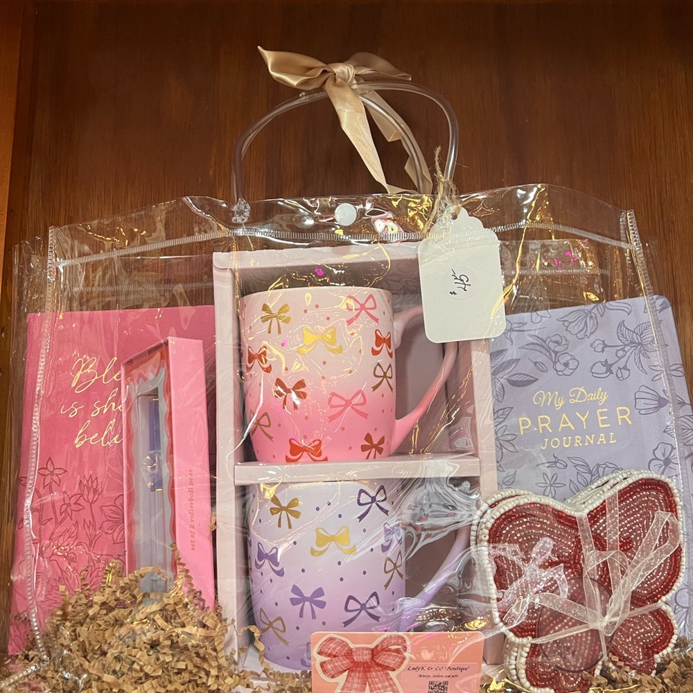 Bow Mugs Pens and Prayer Journal Gift Set